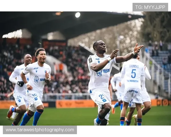 洛里昂本赛季控球能力表现稳健，中场组织效率持续提升